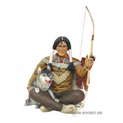 INDIAN 107 CM SITTANDE MED EN VARG