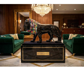 Exklusivt Popkonst Lejon (200 cm) – Modern Konst för Offentlig Miljö