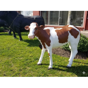 Kalv i Naturlig Storlek i Glasfiber (120 cm) 3D