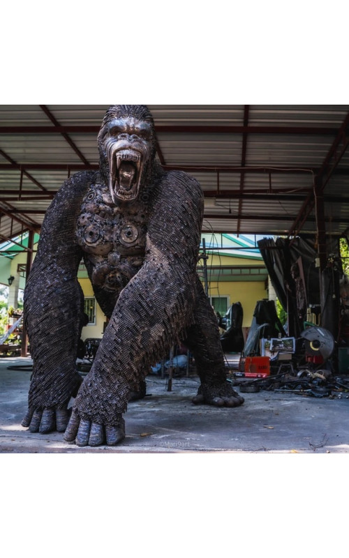 Unika Gigantisk Metallskulptur – Återvunnet Skrot Unika Gigantisk Metallskulptur – Återvunnet Skrot