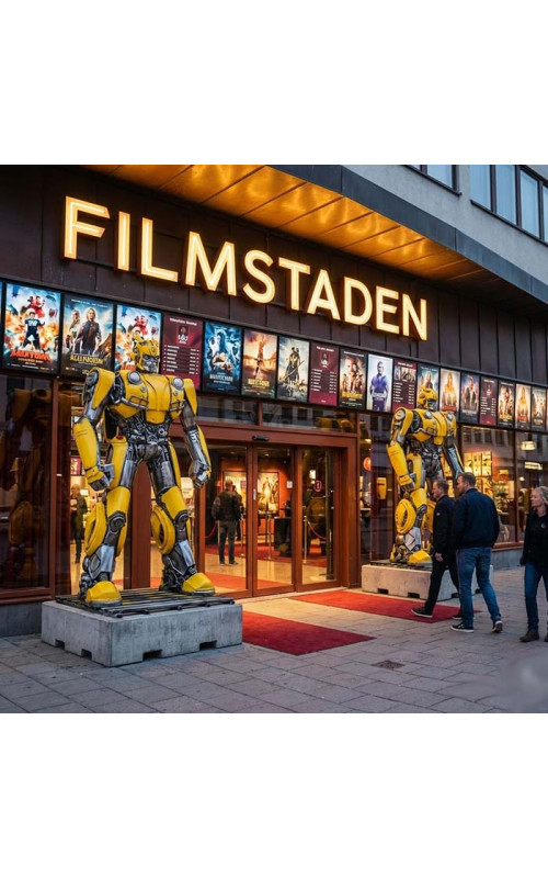 Filmlegender i Metall – Handgjord Skulptur av Återvunnet Skrot