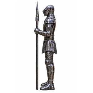 Skulptur Riddare i Återvunnen Metall 220 cm – Unik Skrotkonst & Blickfång Skulptur Riddare i Återvunnen Metall 220 cm – Unik Skrotkonst & Blickfång