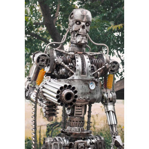 Ikonisk Terminator T-800 Skulptur i Skrotkonst (2.2m) Ikonisk Terminator T-800 Skulptur i Skrotkonst (2.2m)