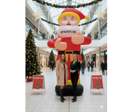 Gigantisk Uppblåsbar Tomte 10 Meter – Med Kraftfull LED-Belysning